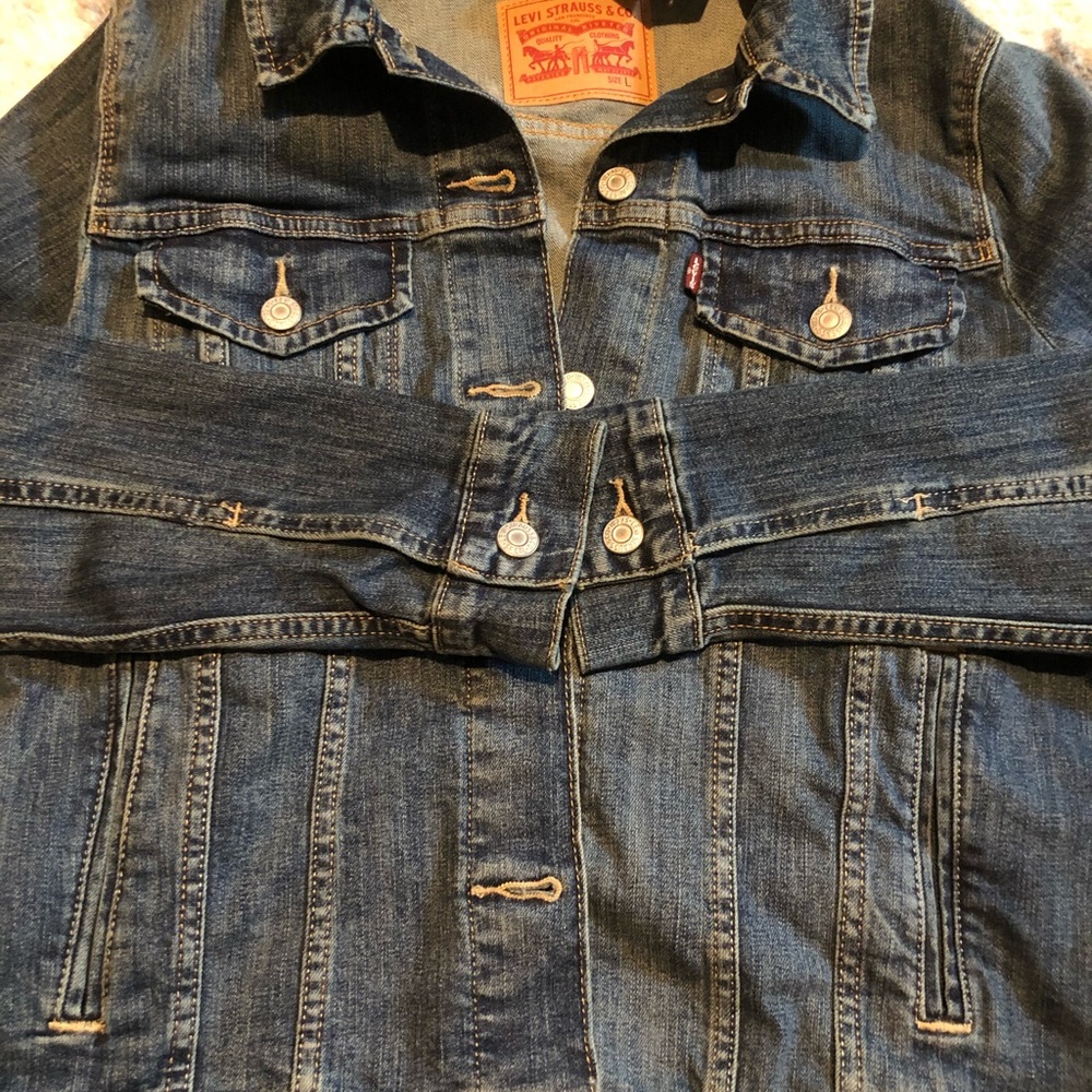 Trucker Jacket (edited) - Picture 5 of 7